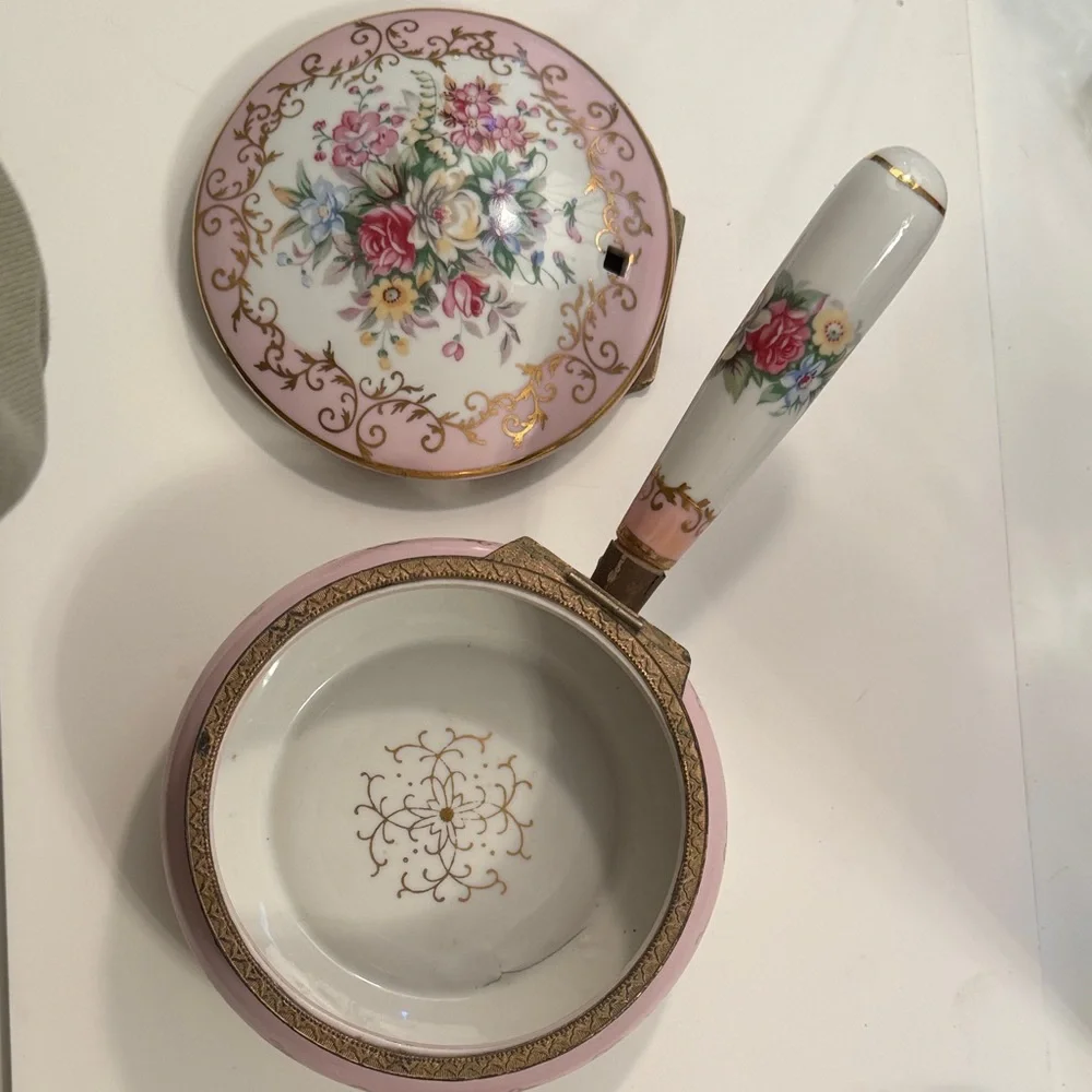 Vintage Royal Crown Windsor Porcelain Pink Floral Vanity Trinket Box Tray Dish